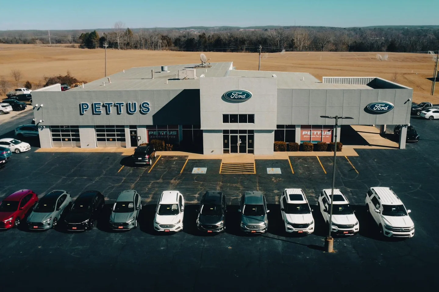 Aerial view of the Pettus Ford Fredericktown dealership and vehicle lot